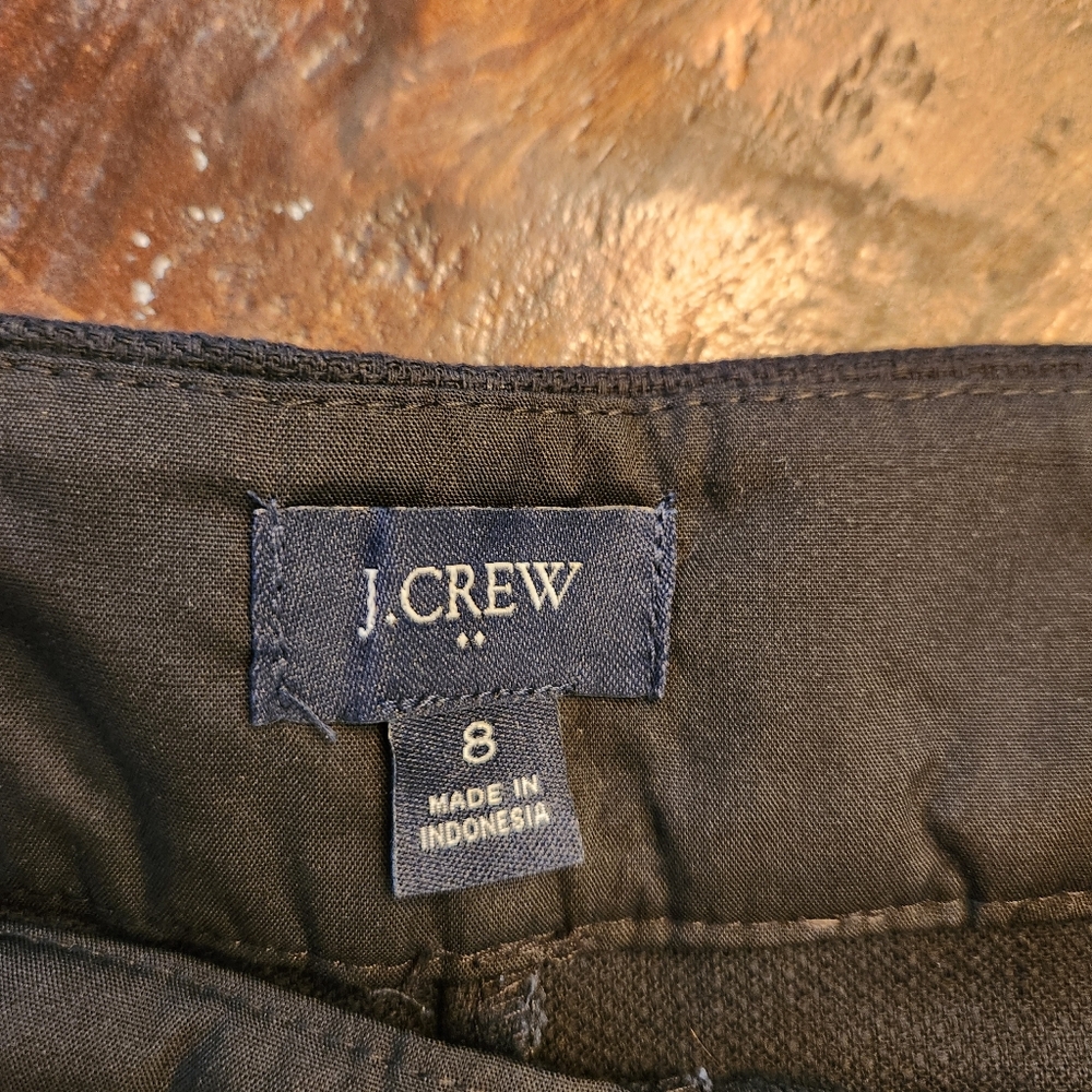 J. Crew Size 8 Black Casual Preppy Pockets 5” Inseam Everyday Shorts - Picture 2 of 9